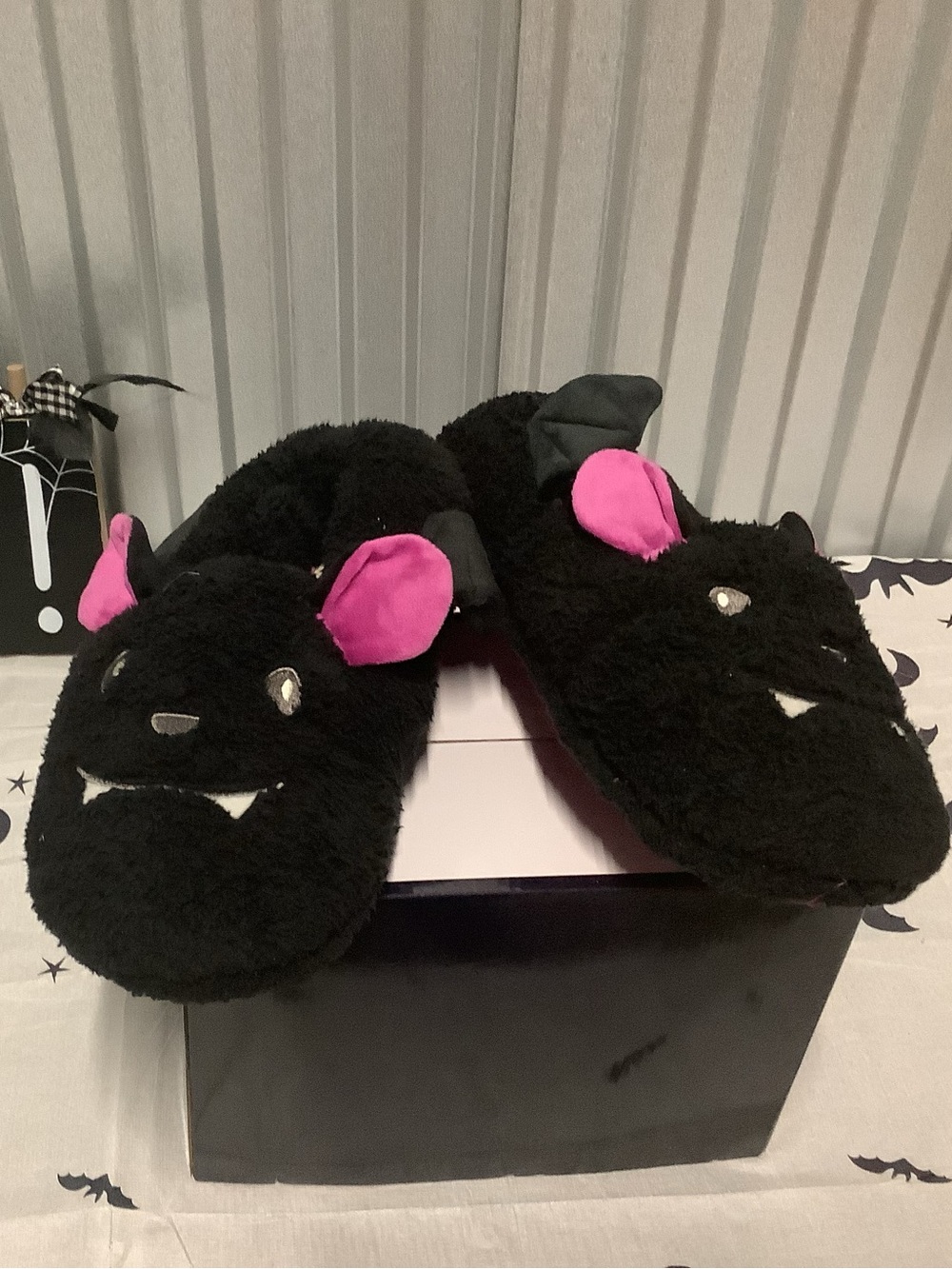 Adult men/women Black Plush Bat Slip-On Dear-foams slippers shoes